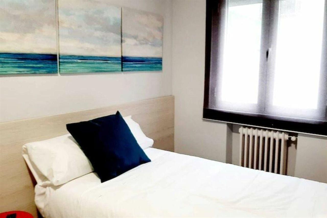 Arjori Rooms Hostal Salamanca Buitenkant foto
