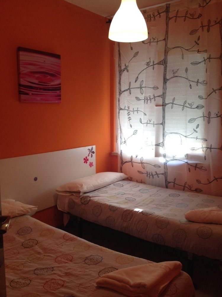 Arjori Rooms Hostal Salamanca Buitenkant foto