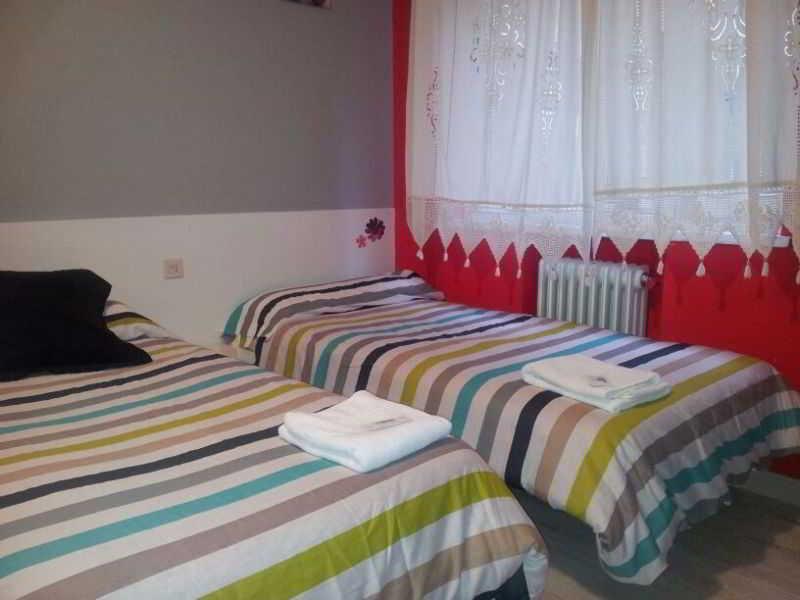 Arjori Rooms Hostal Salamanca Buitenkant foto